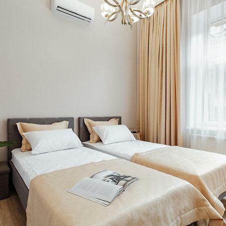 Central Barkar Apartments Odessa Exterior foto